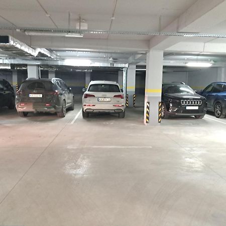 Апартаменты Airport 24&24 Car Parking Кишинёв Экстерьер фото